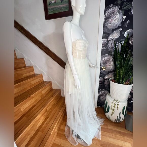 SAU LEE Bella Gown/ size 4 - Picture 7 of 8